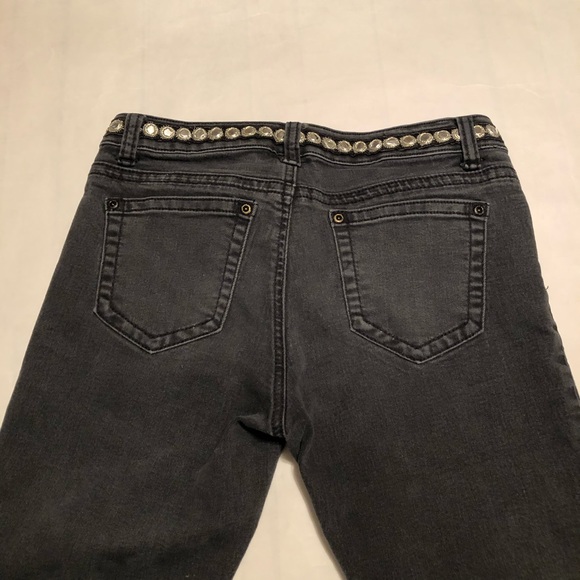 Revolution & Revolt Distressed Women’s Jeans Sz 9 - Picture 2 of 7